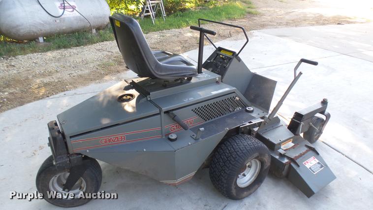 image for item DR9543 Grazer G1897V ZTR lawn mower