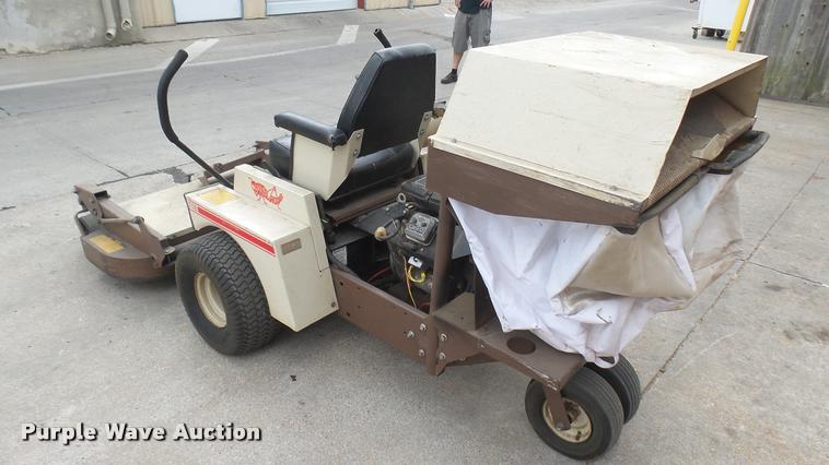 image for item DR9705 Grasshopper 718 ZTR lawn mower