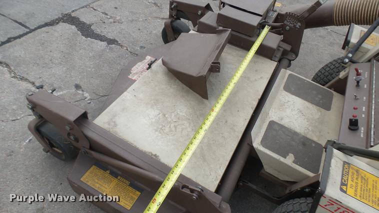 image for item DR9705 Grasshopper 718 ZTR lawn mower