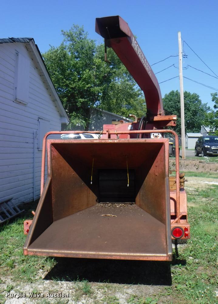 image for item J5673 2001 Morbark 2100-D chipper