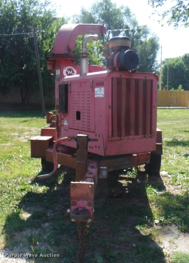 image for item J5673 2001 Morbark 2100-D chipper