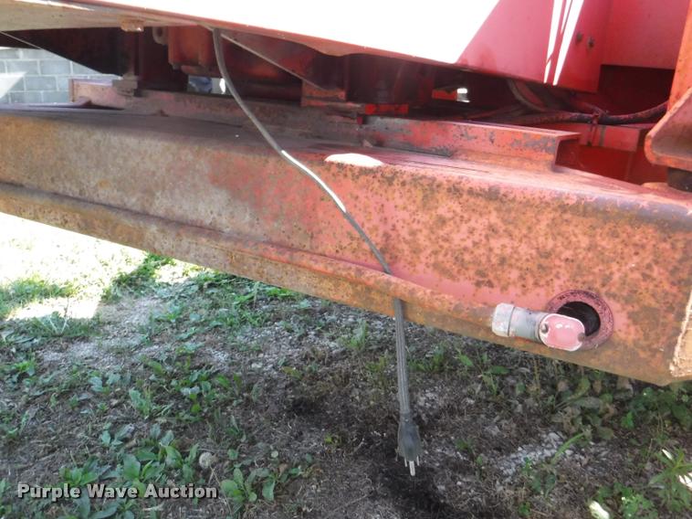 image for item J5673 2001 Morbark 2100-D chipper