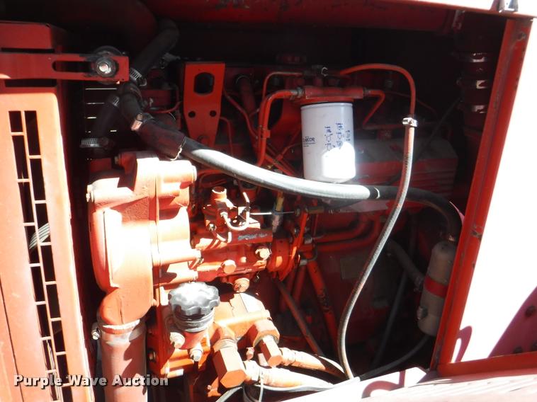 image for item J5673 2001 Morbark 2100-D chipper