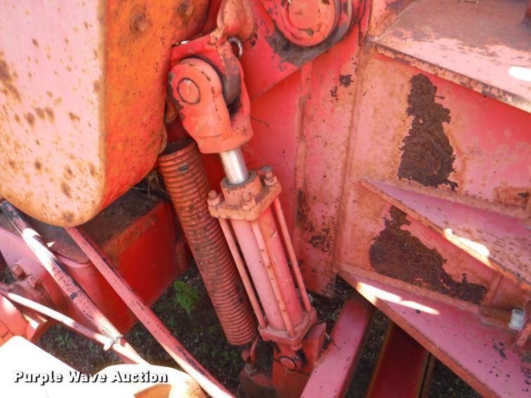 image for item J5673 2001 Morbark 2100-D chipper