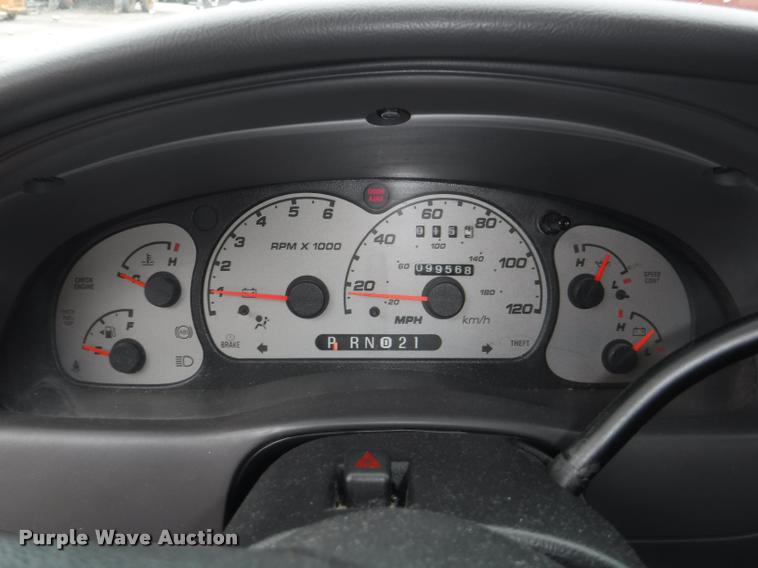 image for item J5674 2003 Ford Ranger SuperCab pickup truck