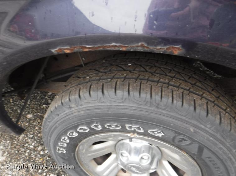 image for item J5674 2003 Ford Ranger SuperCab pickup truck