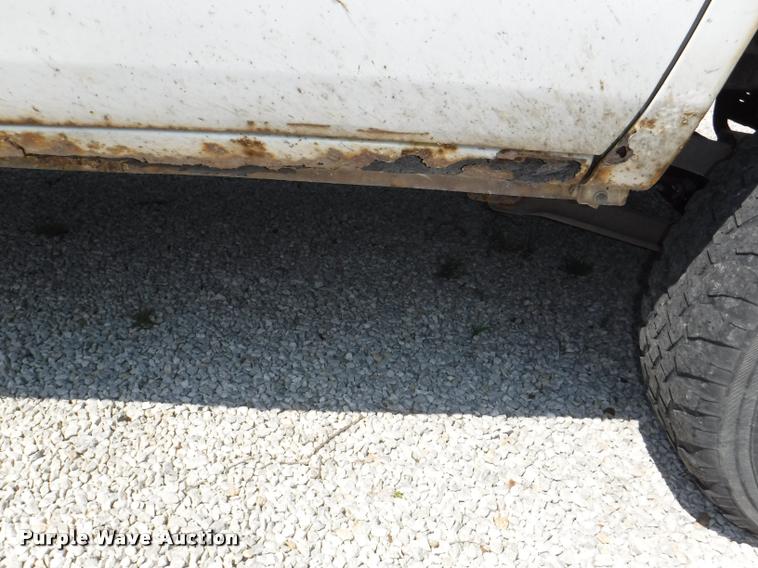 image for item J5675 1999 Dodge Ram 2500 pickup truck