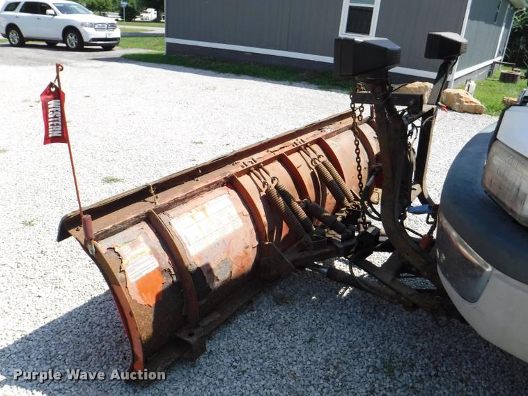 image for item J5675 1999 Dodge Ram 2500 pickup truck