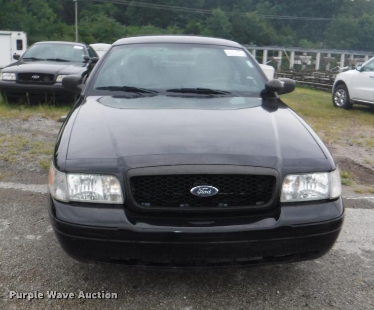 image for item K5928 2011 Ford Crown Victoria Police Interceptor