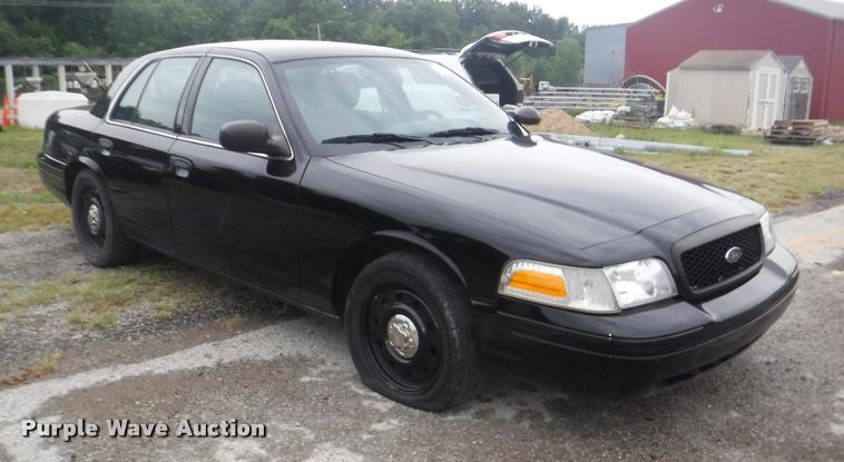 image for item K5928 2011 Ford Crown Victoria Police Interceptor