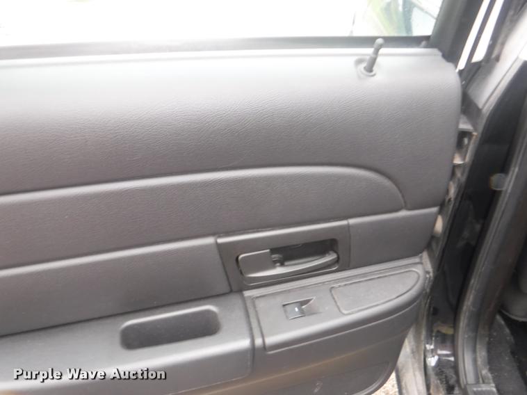 image for item K5928 2011 Ford Crown Victoria Police Interceptor