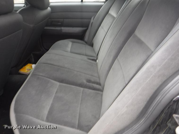 image for item K5928 2011 Ford Crown Victoria Police Interceptor