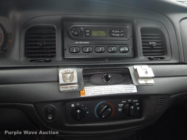 image for item K5928 2011 Ford Crown Victoria Police Interceptor