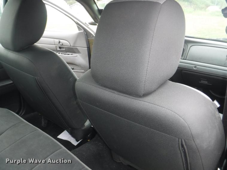 image for item K5928 2011 Ford Crown Victoria Police Interceptor