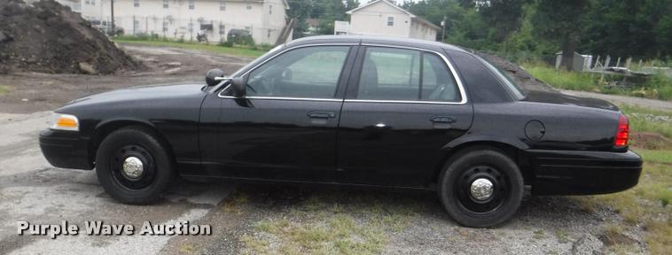 image for item K5929 2011 Ford Crown Victoria Police Interceptor