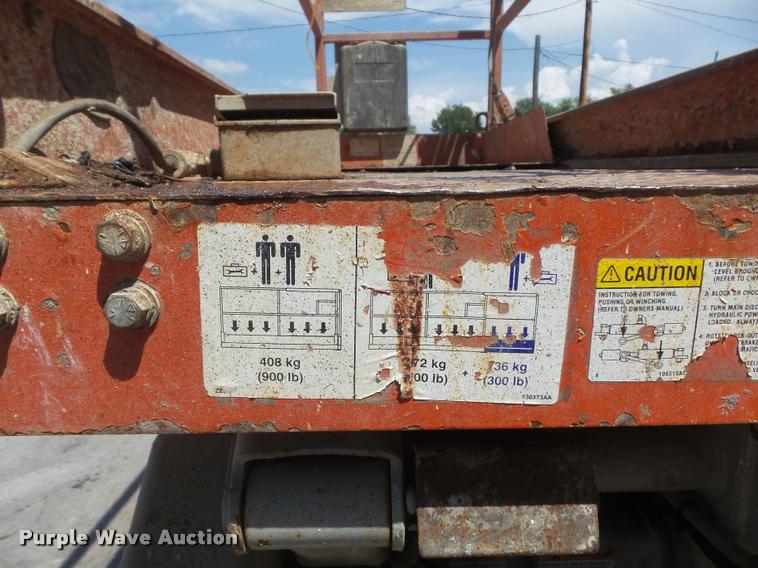 image for item K7539 2005 Skyjack SJ III 3220 scissor lift