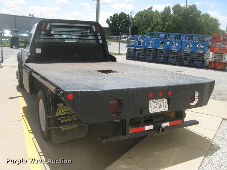 image for item L2309 2009 Ford F450 XL Super Duty flatbed truck