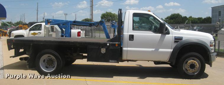 image for item L2309 2009 Ford F450 XL Super Duty flatbed truck