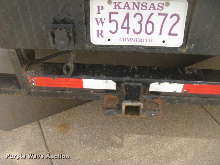 image for item L2309 2009 Ford F450 XL Super Duty flatbed truck