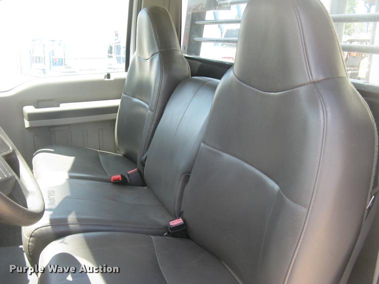 image for item L2309 2009 Ford F450 XL Super Duty flatbed truck