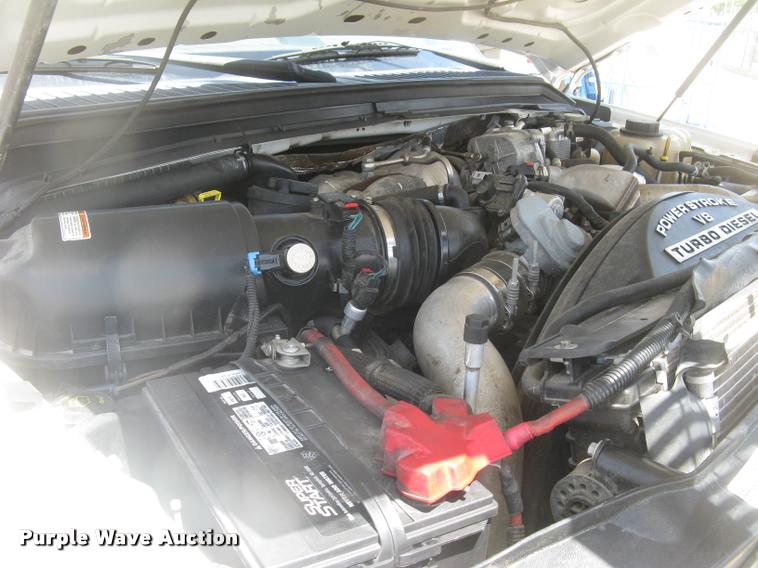 image for item L2309 2009 Ford F450 XL Super Duty flatbed truck