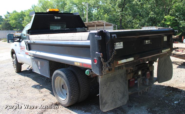 image for item L3179 2000 Ford F550 XL dump truck