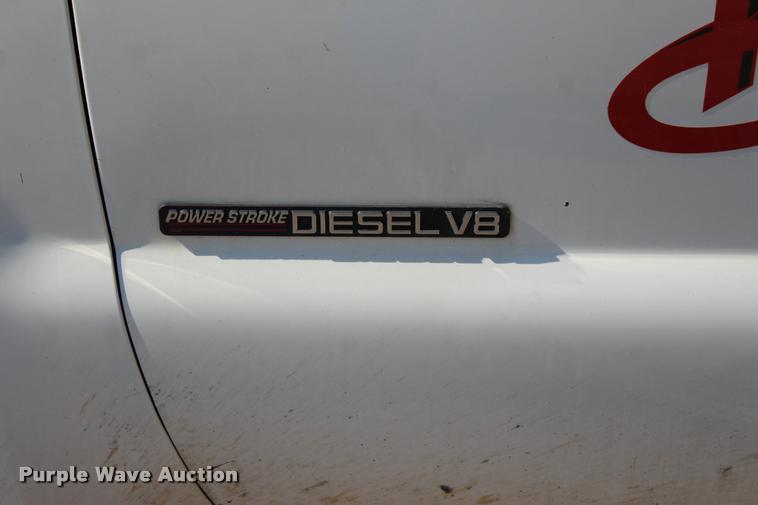 image for item L3179 2000 Ford F550 XL dump truck