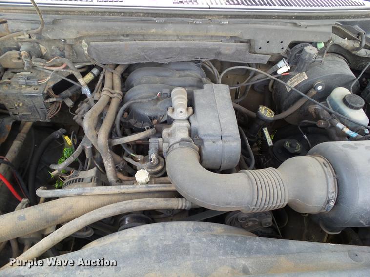 image for item L5543 2001 Ford F150 pickup truck