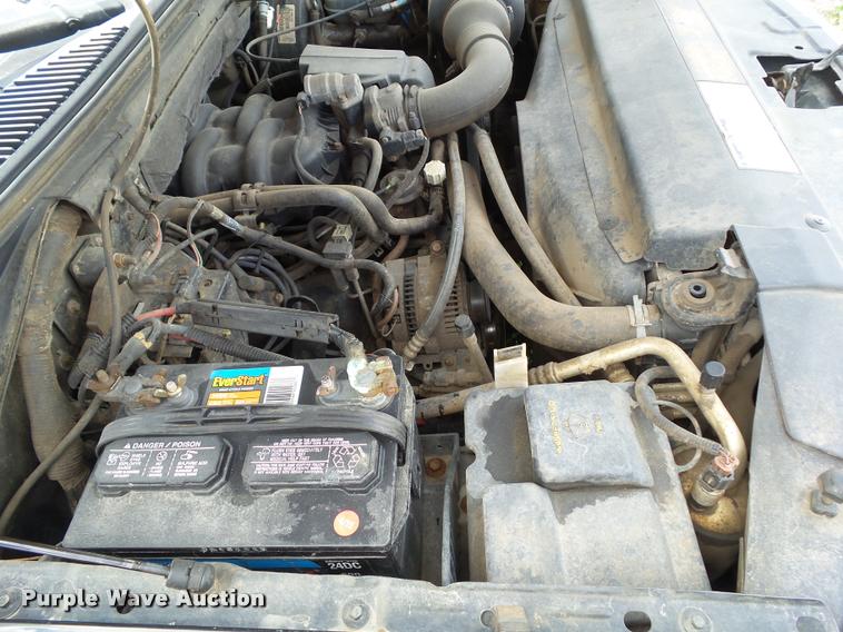 image for item L5543 2001 Ford F150 pickup truck