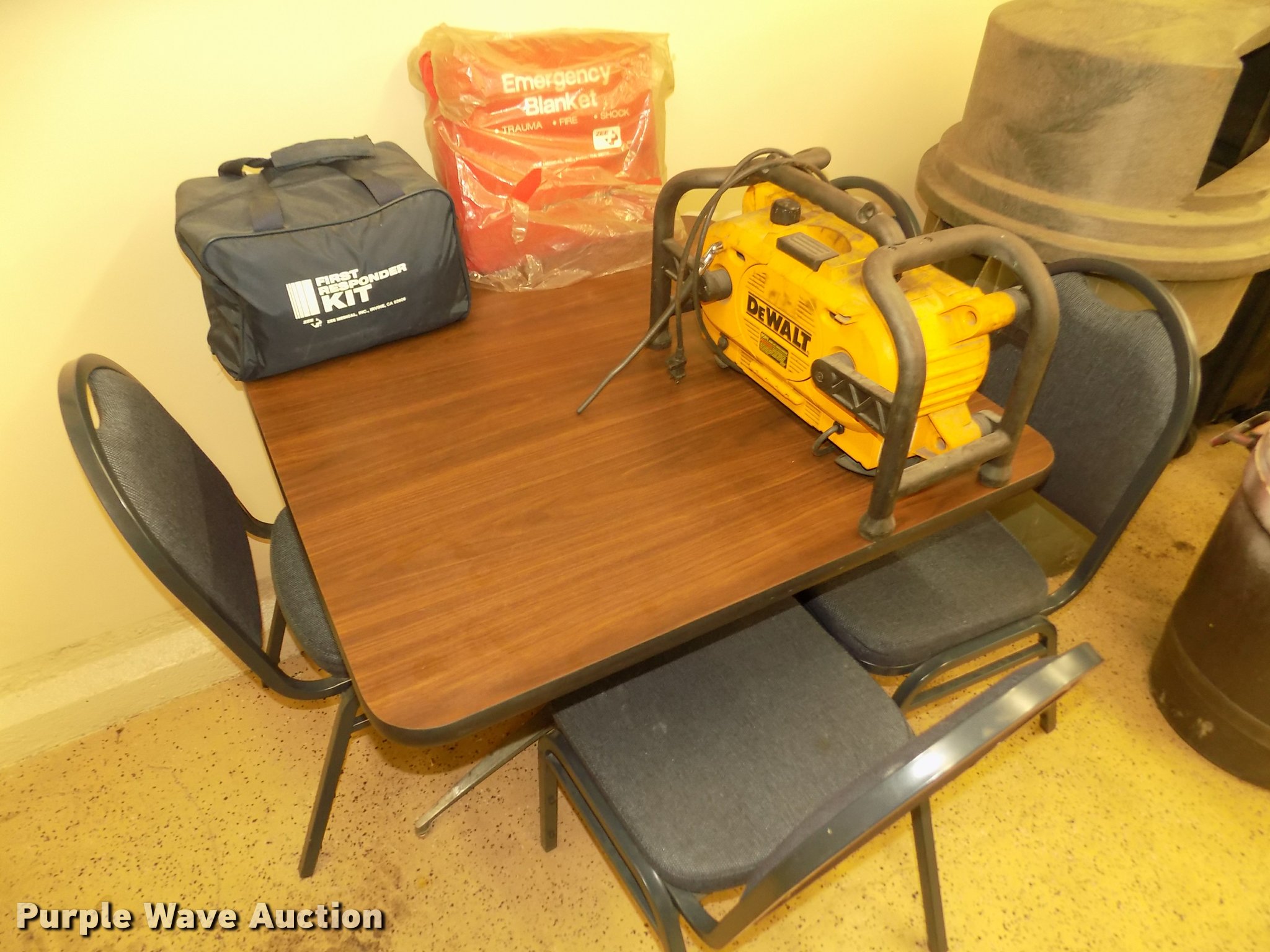 Office supplies in Grand Island, NE Item DO9176 sold Purple Wave