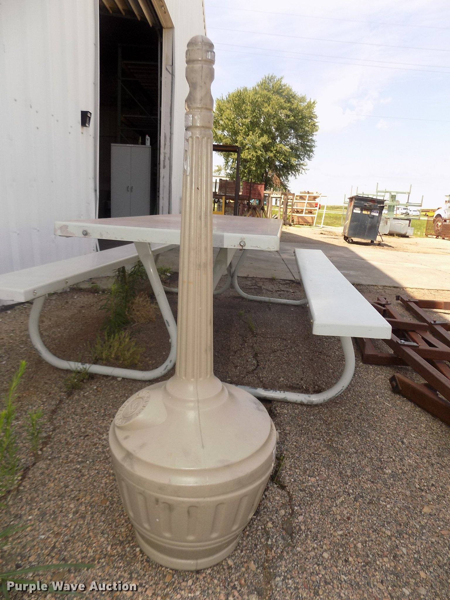 Office supplies in Grand Island, NE Item DO9176 sold Purple Wave