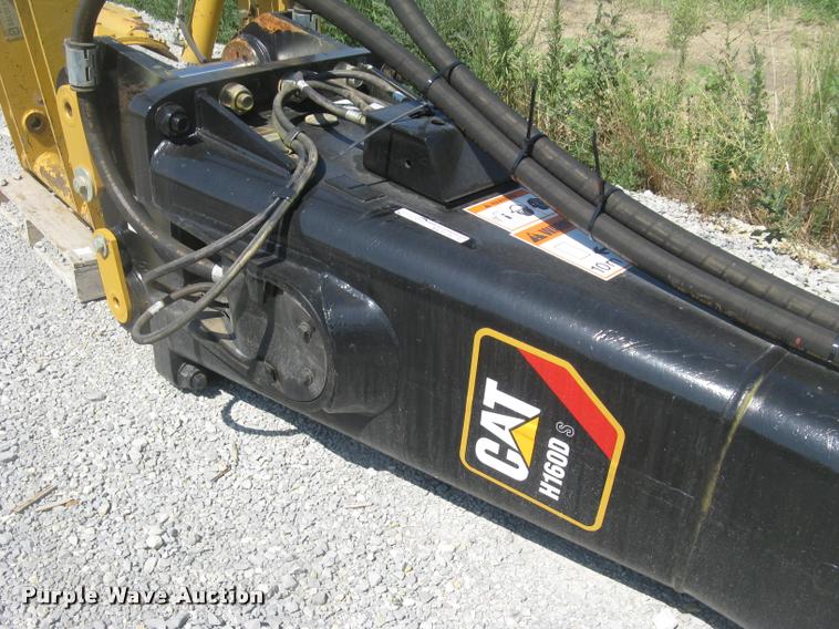 image for item AR9775 2011 Caterpillar H160DS roll-out hydraulic hammer