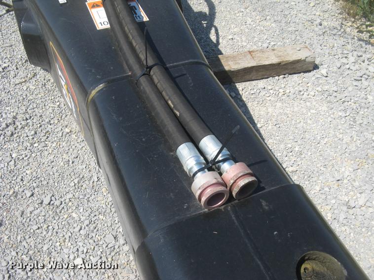 image for item AR9775 2011 Caterpillar H160DS roll-out hydraulic hammer