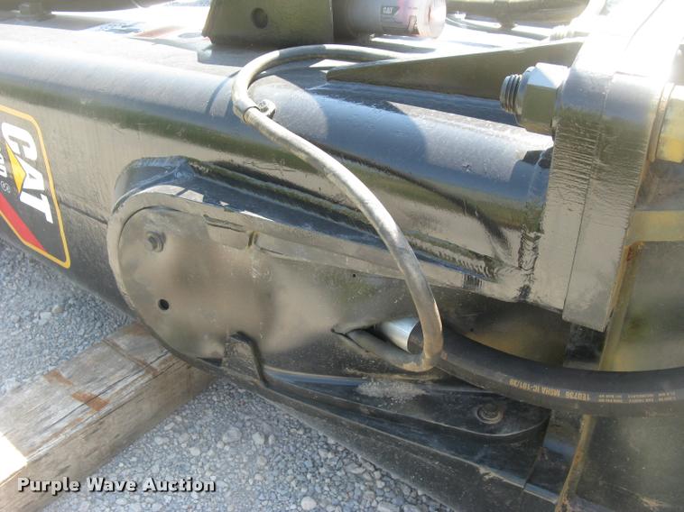 image for item AR9775 2011 Caterpillar H160DS roll-out hydraulic hammer