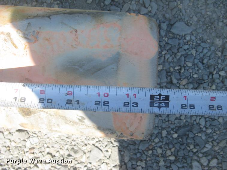 image for item AR9775 2011 Caterpillar H160DS roll-out hydraulic hammer