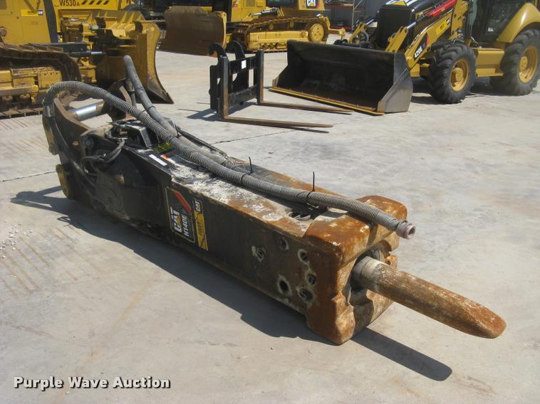 image for item AR9777 2013 Caterpillar H140ES roll-out hydraulic hammer
