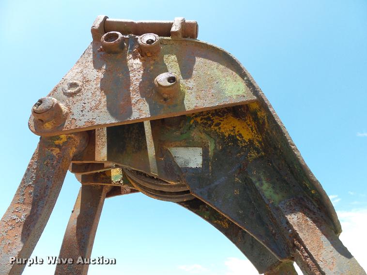 image for item BG9030 (2) clamshell buckets