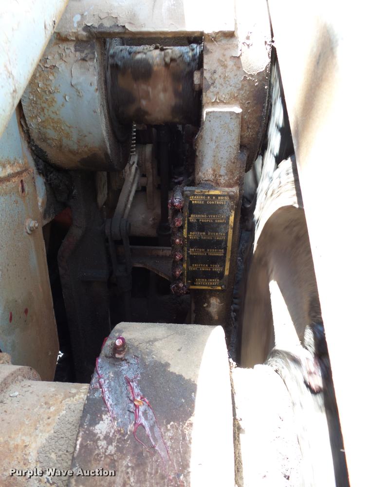 image for item BG9031 1965 Insley M crane