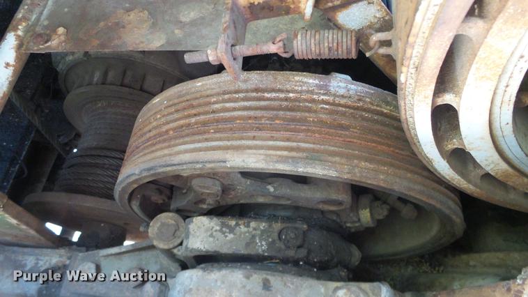 image for item BG9031 1965 Insley M crane