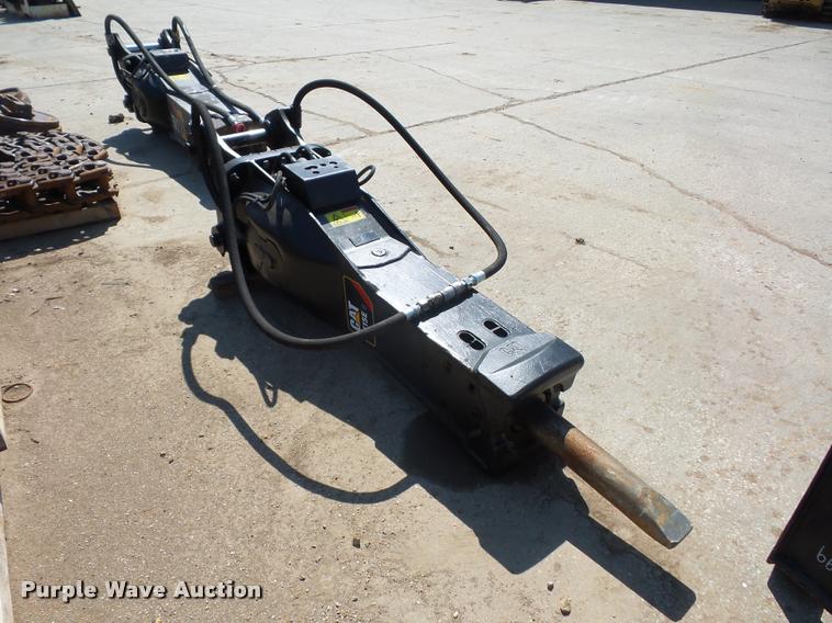 image for item BV9102 2012 Caterpillar H115ES hydraulic hammer