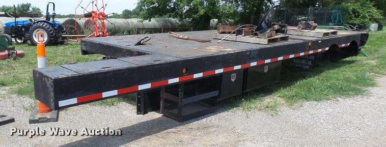 image for item CA9013 Winch truck bed