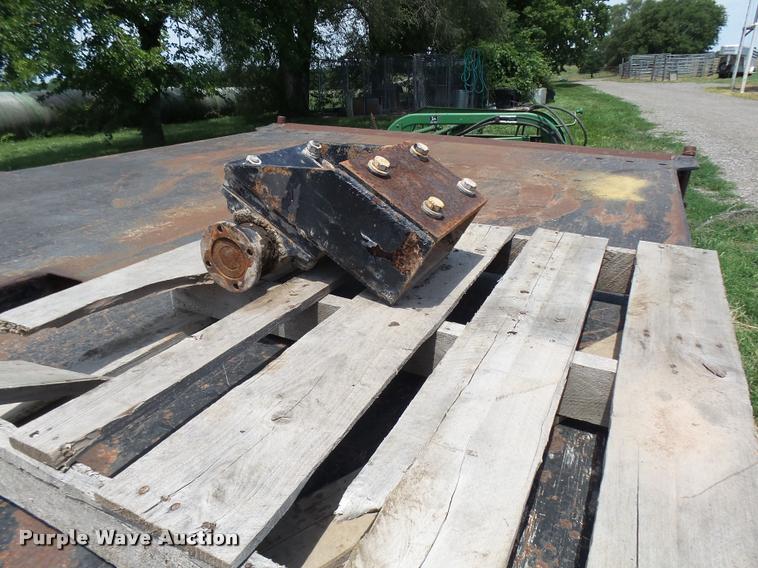 image for item CA9013 Winch truck bed