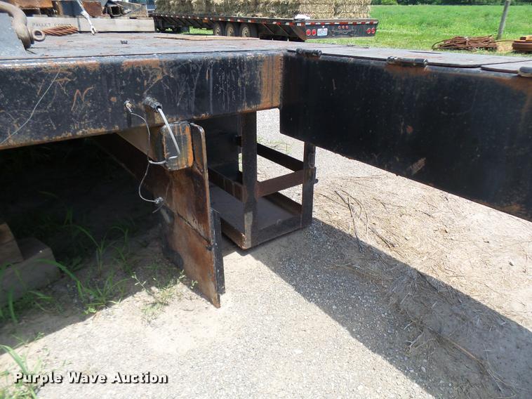 image for item CA9013 Winch truck bed