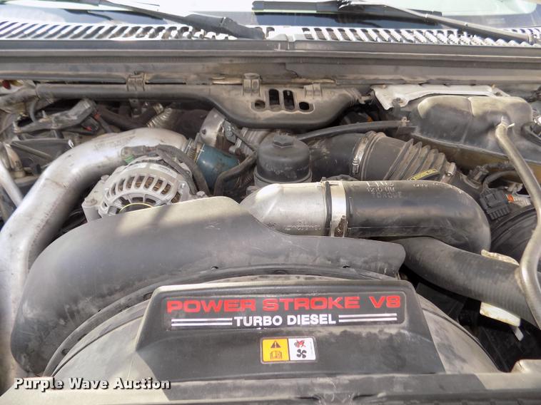 image for item DA3042 2005 Ford F450 XL Super Duty flatbed truck