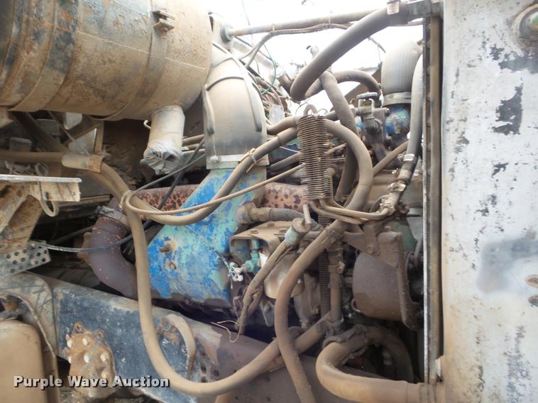 image for item DA5090 1972 Ford L9000 dump truck