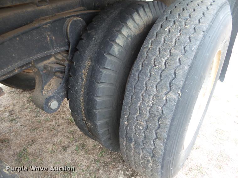 image for item DA5090 1972 Ford L9000 dump truck