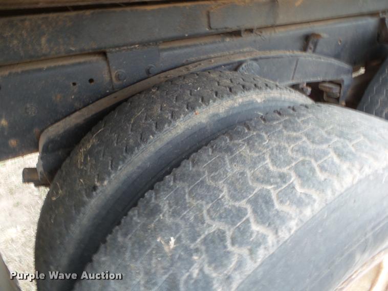 image for item DA5090 1972 Ford L9000 dump truck