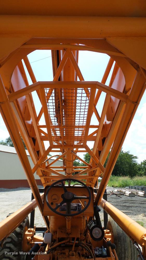 image for item DA6826 SkyTrak 4030 telehandler