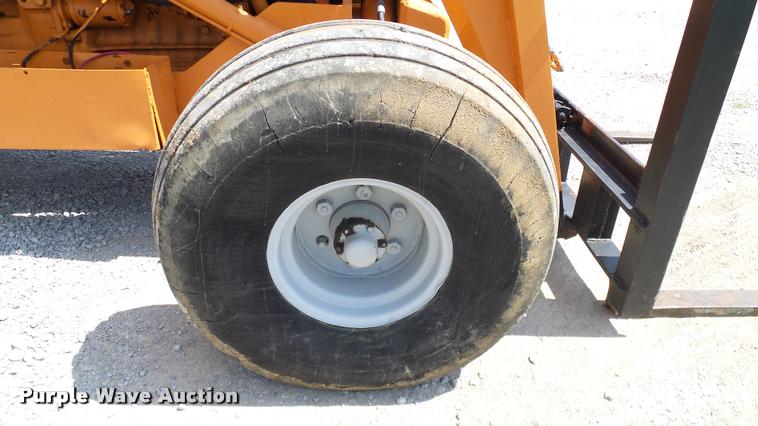 image for item DA6826 SkyTrak 4030 telehandler