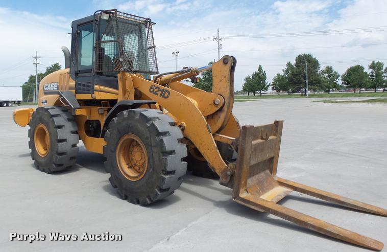 image for item DB1400 2002 Case 621D wheel loader